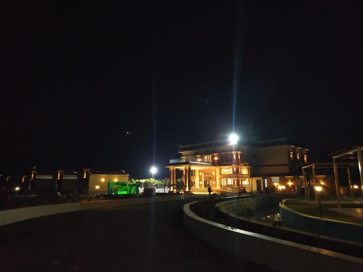 Flamingo Club And Resort Una 3 Km Away From Diu Check Post Ngoại thất bức ảnh