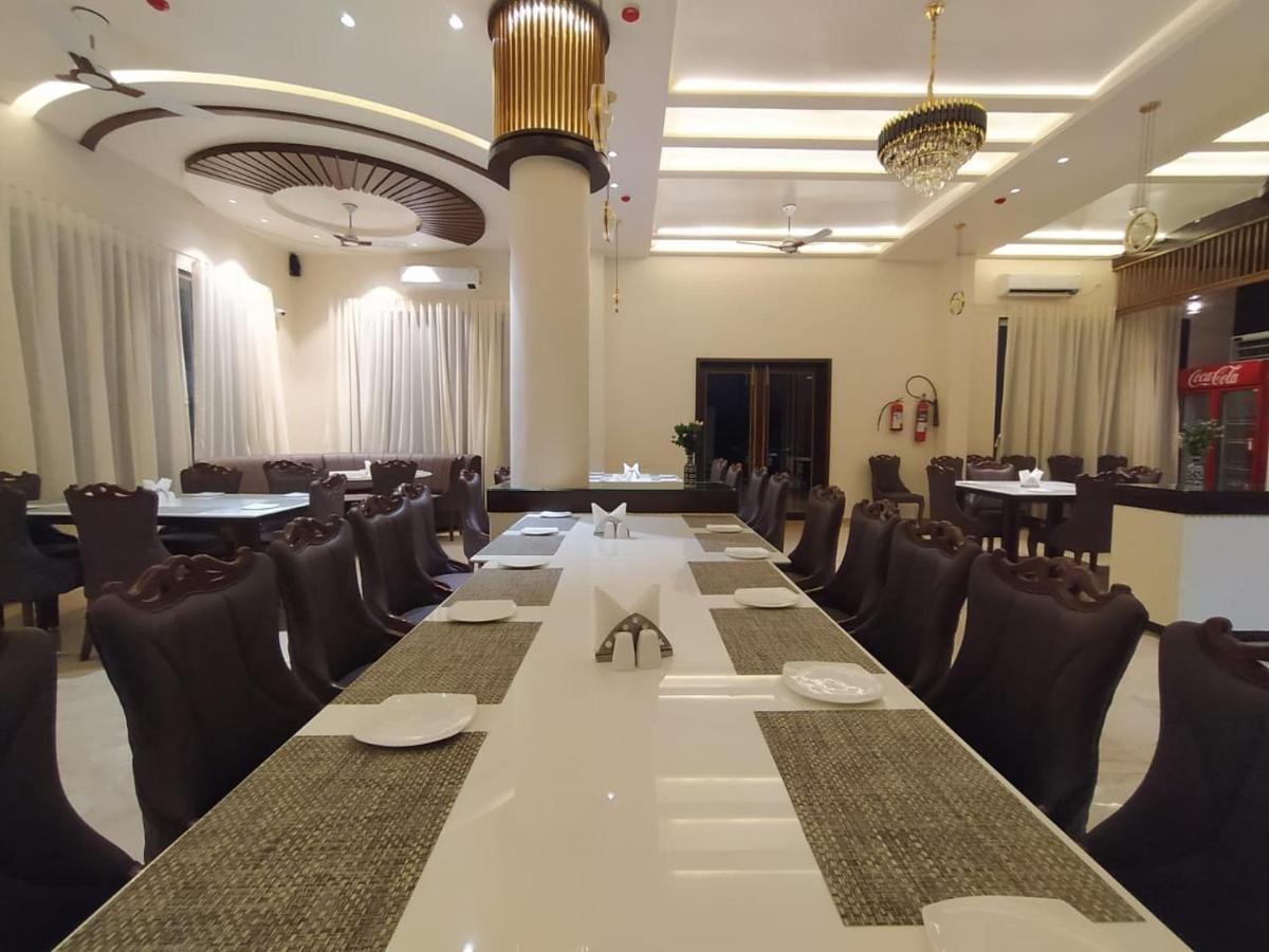 Flamingo Club And Resort Una 3 Km Away From Diu Check Post Ngoại thất bức ảnh