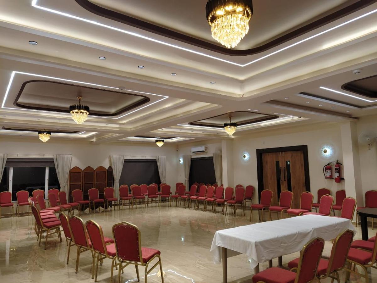 Flamingo Club And Resort Una 3 Km Away From Diu Check Post Ngoại thất bức ảnh