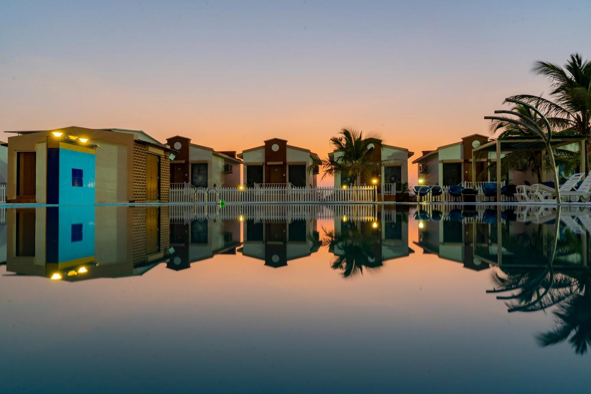Flamingo Club And Resort Una 3 Km Away From Diu Check Post Ngoại thất bức ảnh