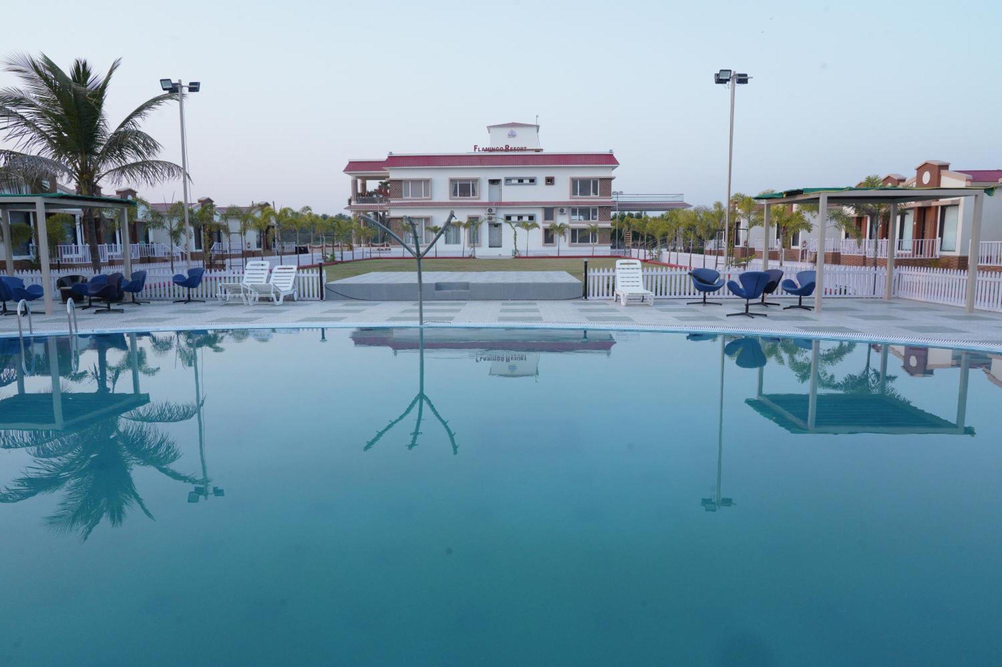 Flamingo Club And Resort Una 3 Km Away From Diu Check Post Ngoại thất bức ảnh